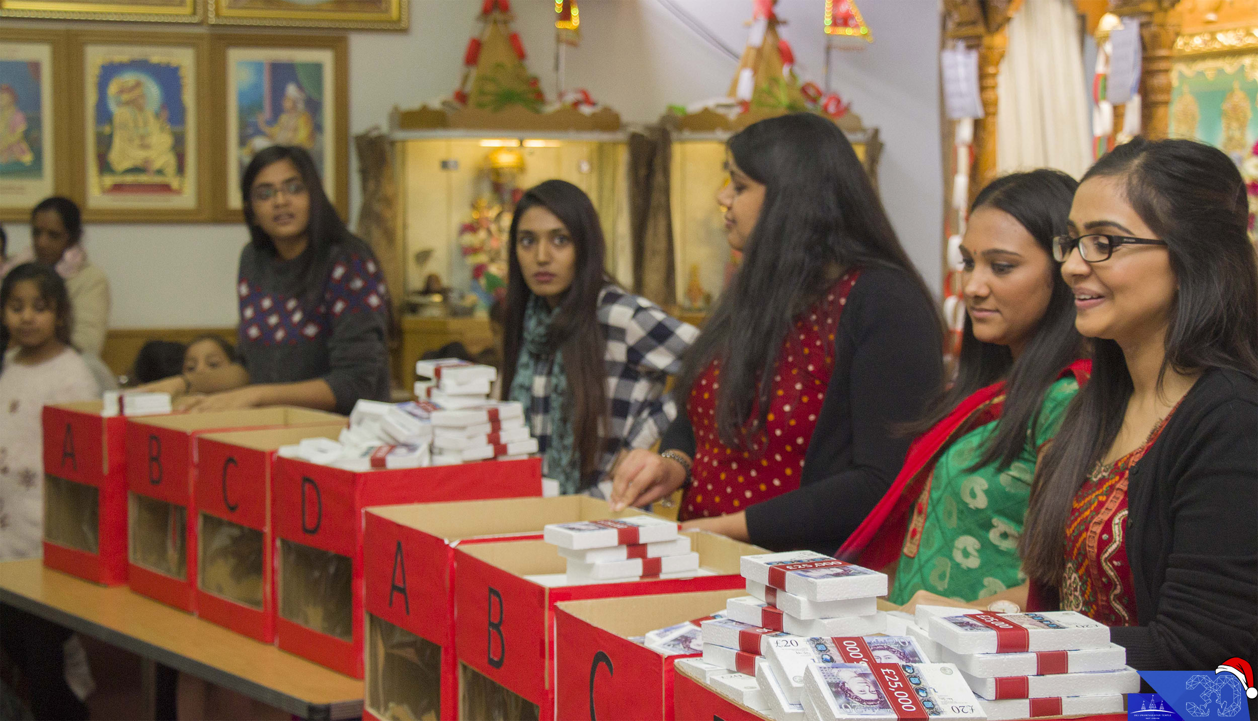 ©1987-2017 SKS Swaminarayan Temple East London